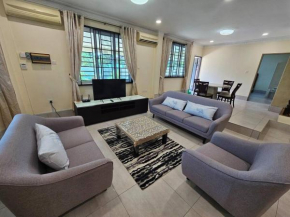 Lovely Kuching City Luxury Home